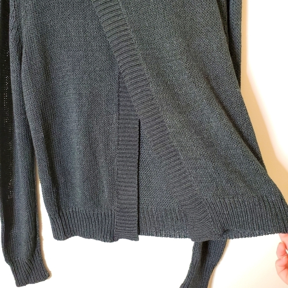 Akria Chicago Black Label Split Back Sweater - image 7